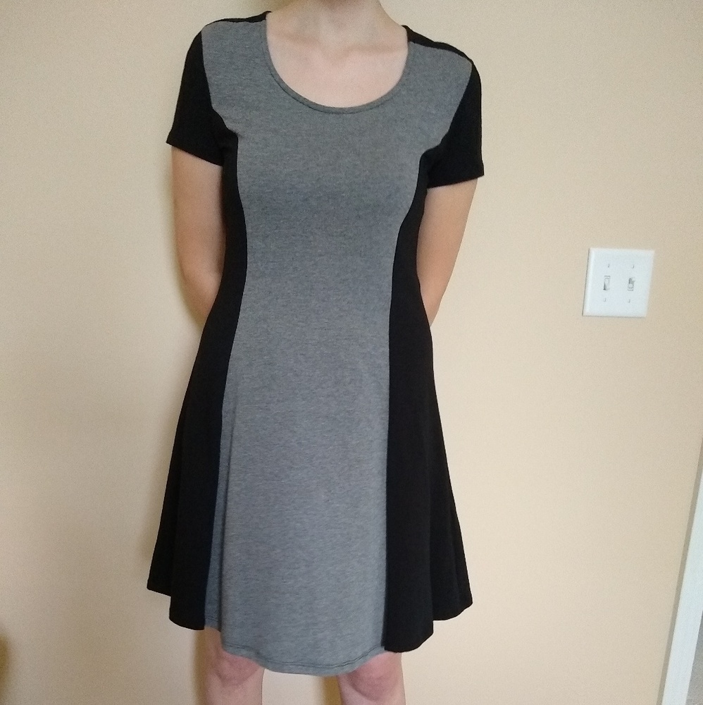 H&M DIVIDED Dtess Color Block Grey & Black Size M